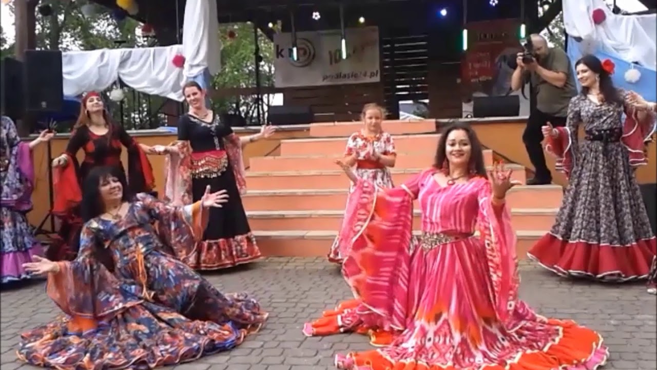 Taniec cygański, Grupa Tańca Cygańskiego MIRO IŁO i gościnnie ANNA DĘBICKA