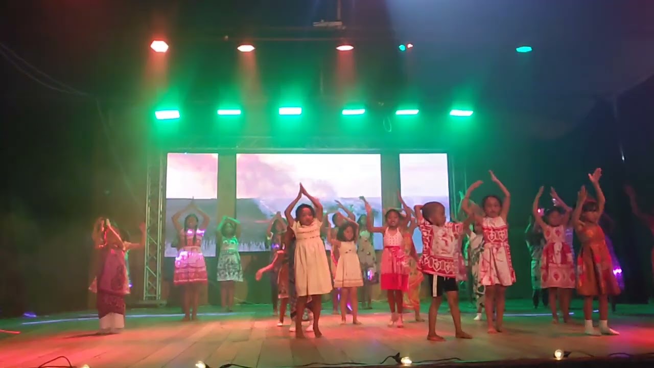 Dihy Gasy - Danse Malgache - Millenium Dance Center MDC - Spectacle Âme Lumineuse
