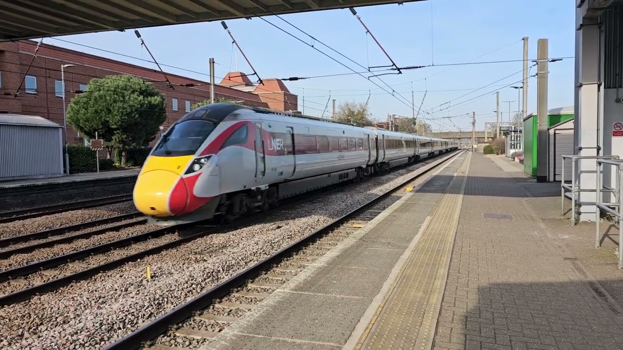 LNER Class 801 - 801202 passing Welwyn Garden City Station on 03/08/25