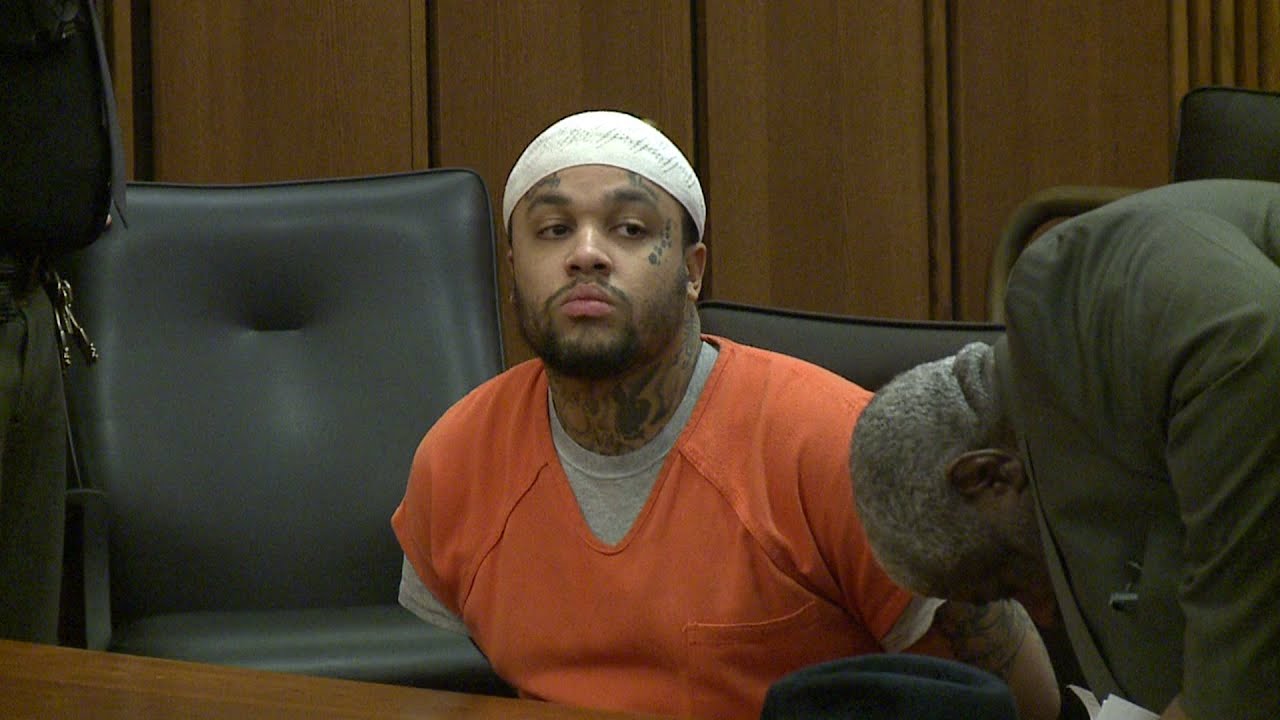 Suspect wore Joe Jurevicius` Super Bowl gloves during Gates Mills home invasion