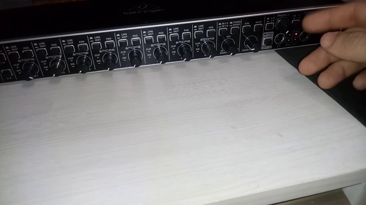 Baixar drive instalar e configurar umc1820 Behringer