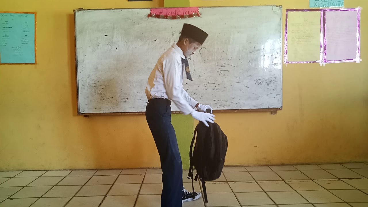 PANTOMIM LUCU
