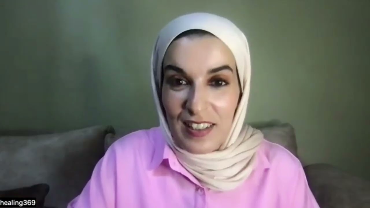 لايف هدية 🌸 كيف تنتقلي من وعي النجاة لنسخة مزدهرة منك 🤔
