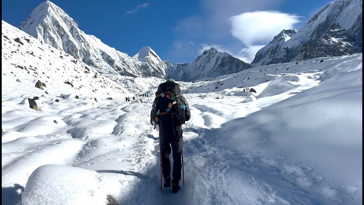 Solo trekking to EVEREST BASE CAMP 2025 pl