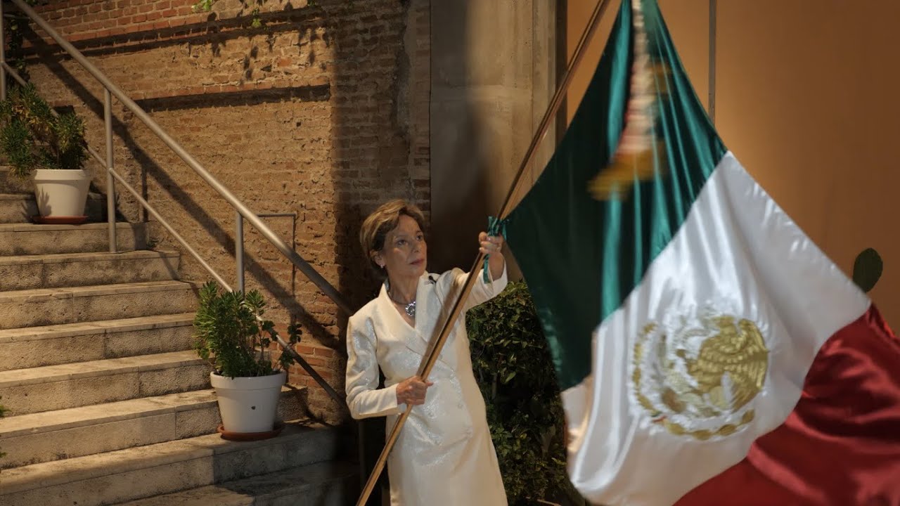 Acto de conmemoración del 210º aniversario del Grito de Independencia de México.