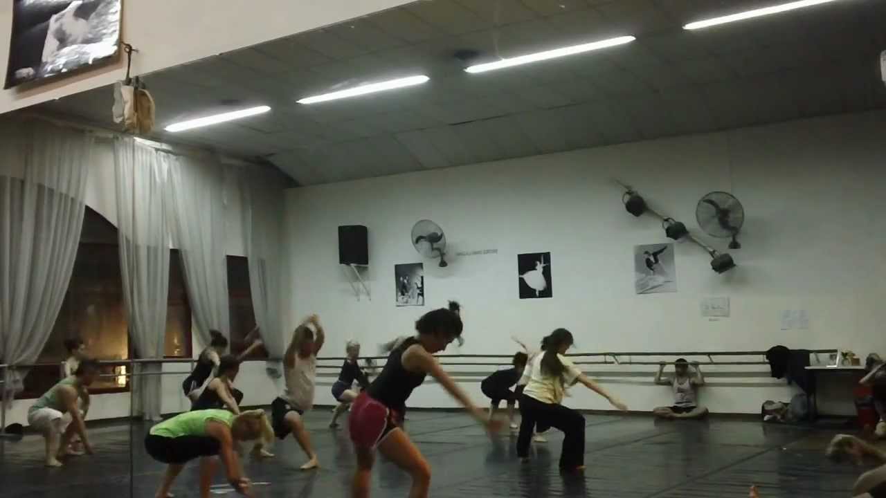 Clase Analía González- Plie