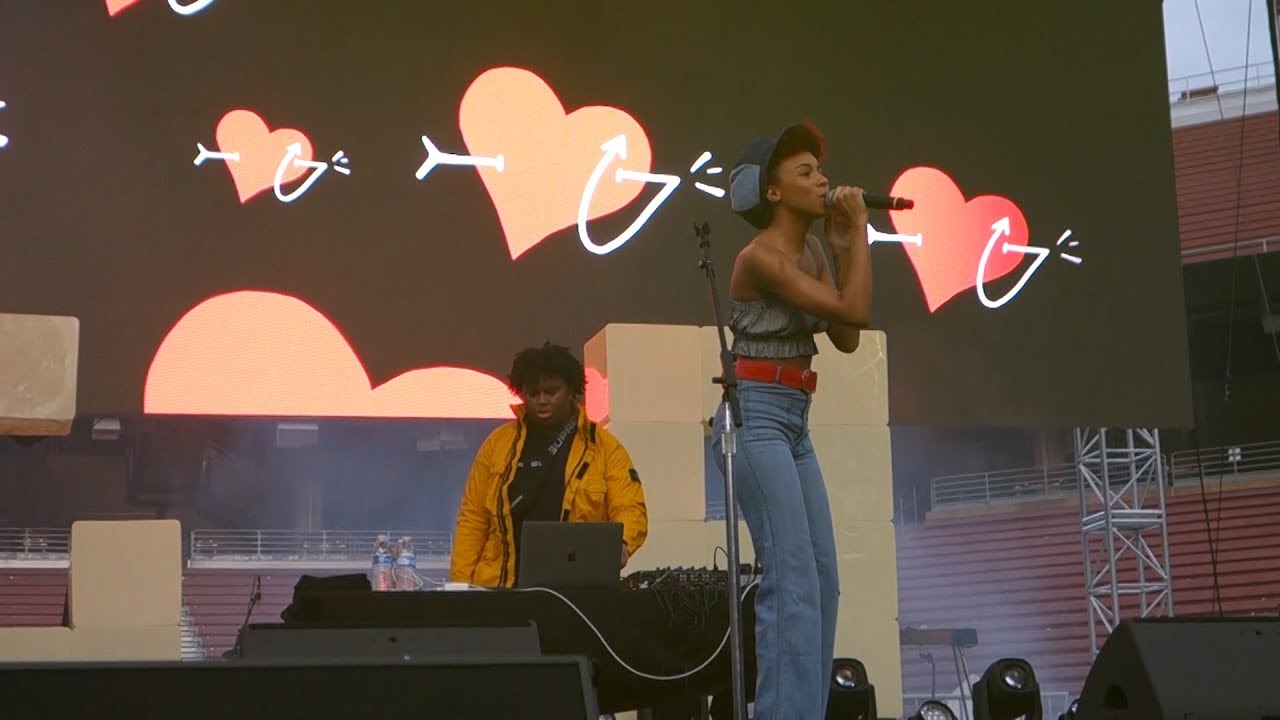 Ravyn Lenae - Free Room – Live at Stanford, Frost Music Festival 2018