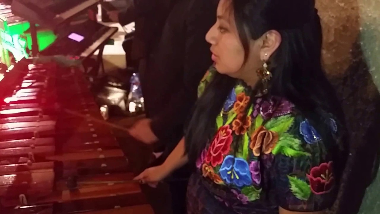 #GUATEMAYA502 --MARIMBA FLOR DEL PARAISO.SAN JUAN IXCOY.CON LESLY SONTAY.