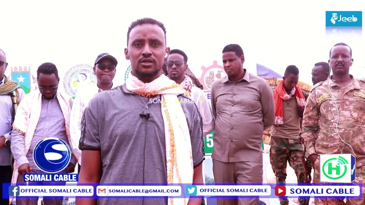 Waxaa si rasmi ah loo dhagax dhigay wadada xariirisa Ceel Baraf iyo Aadan Yabaal