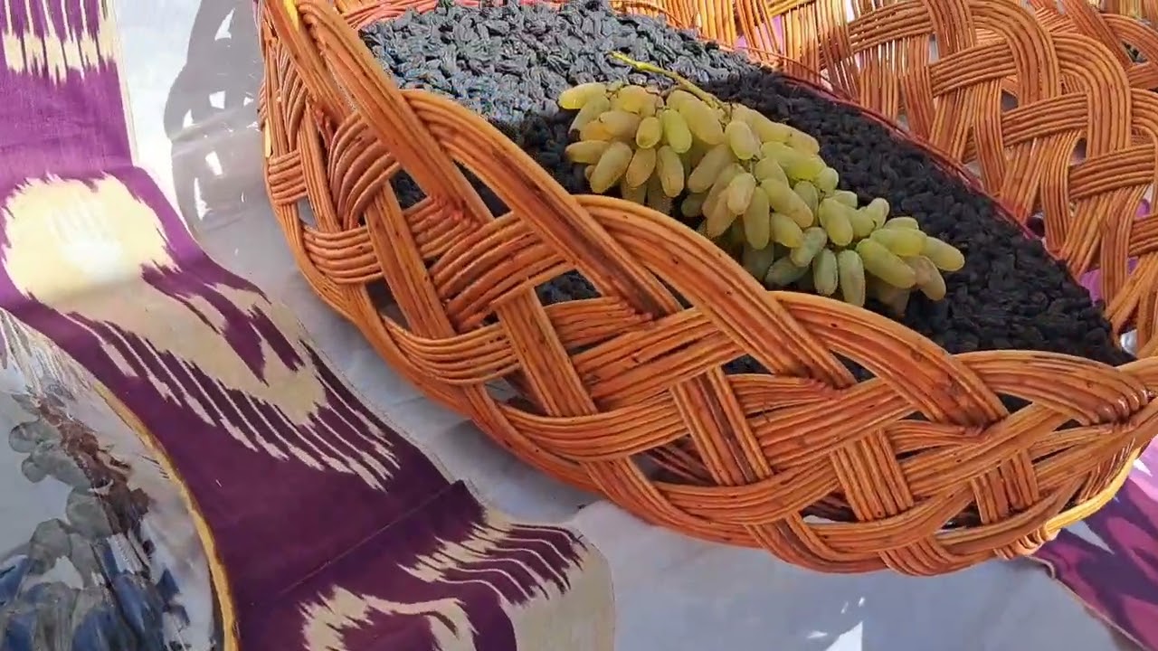 Qo'shrabot tumanida ilk bor mayiz sayli bo'lib o'tdi.