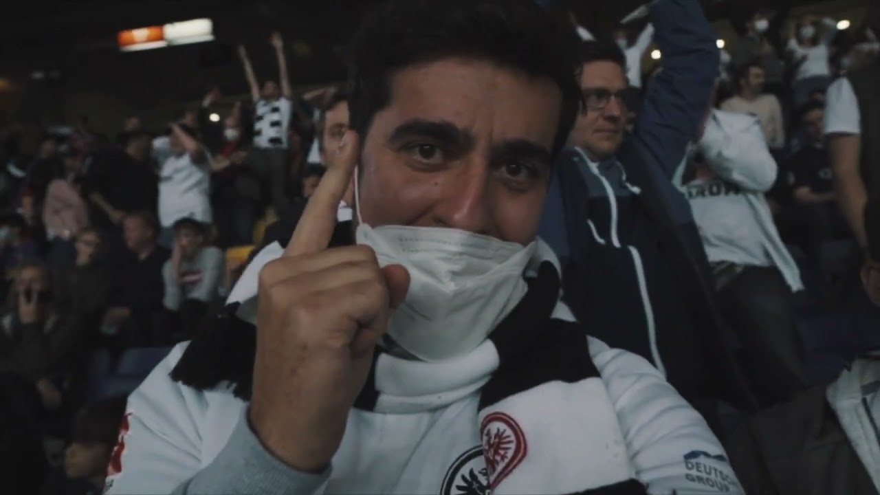 Faninvasion Eintracht Frankfurt Barcelona 3-2