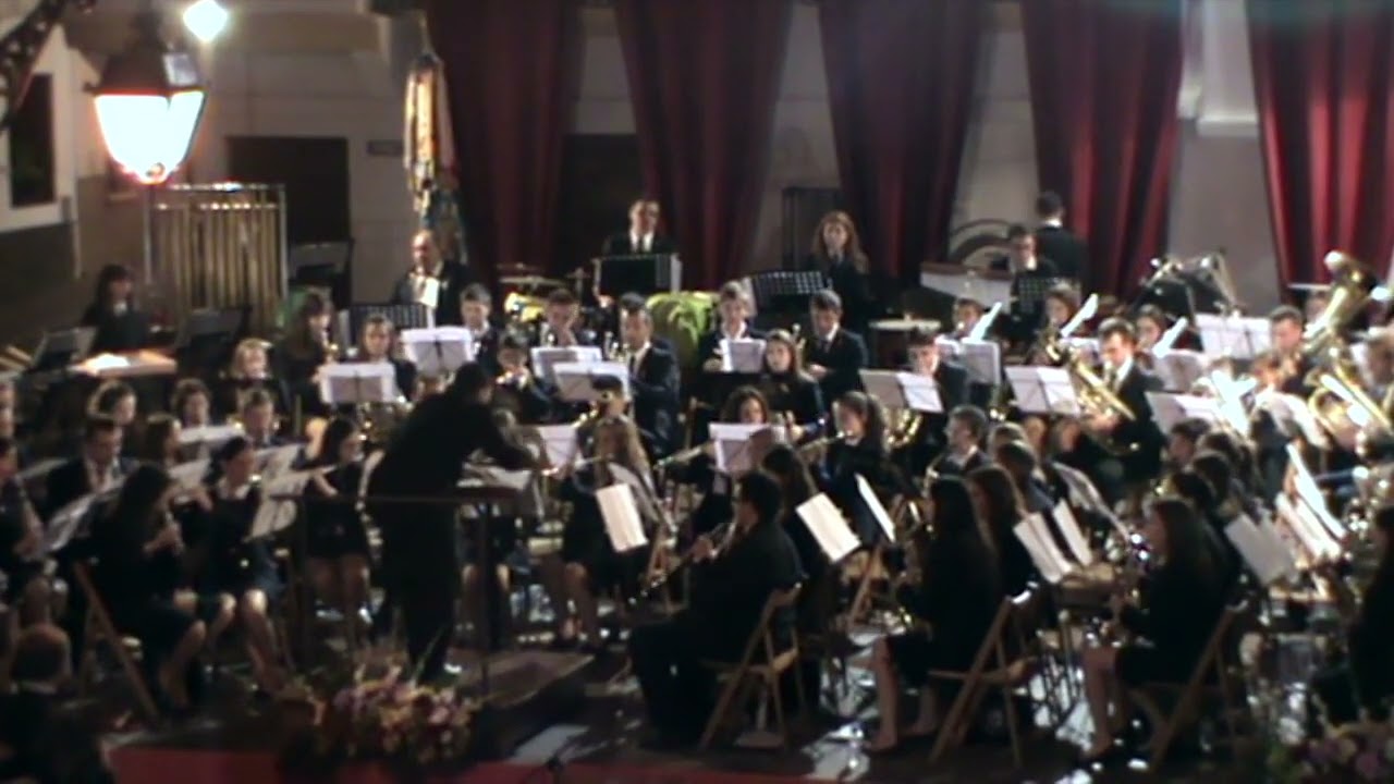 PÓRTICO - Antón Alcalde