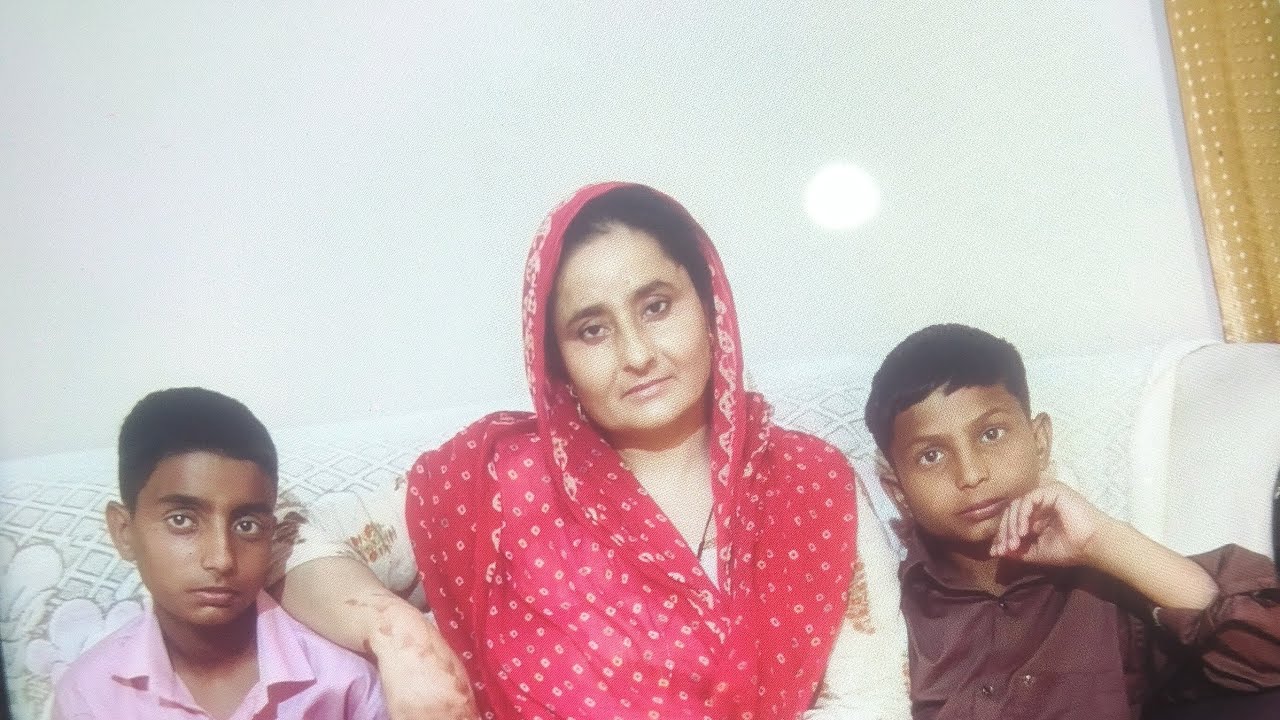 @मिलकर एक दूसरे को सपोर्ट करें इंशाअल्लाह और कामयाब भी करेंगे लाइव ऑन है सपोर्ट के लिए आ जाइये