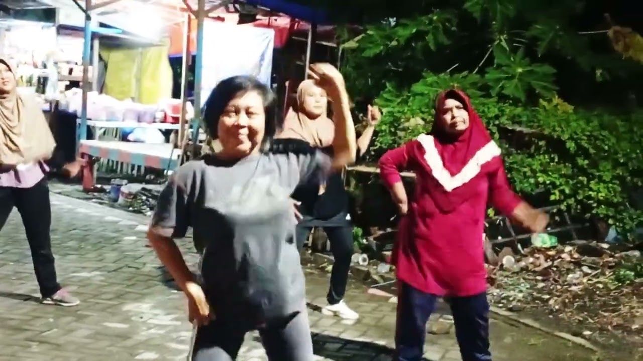 Senam erobik RT songo 