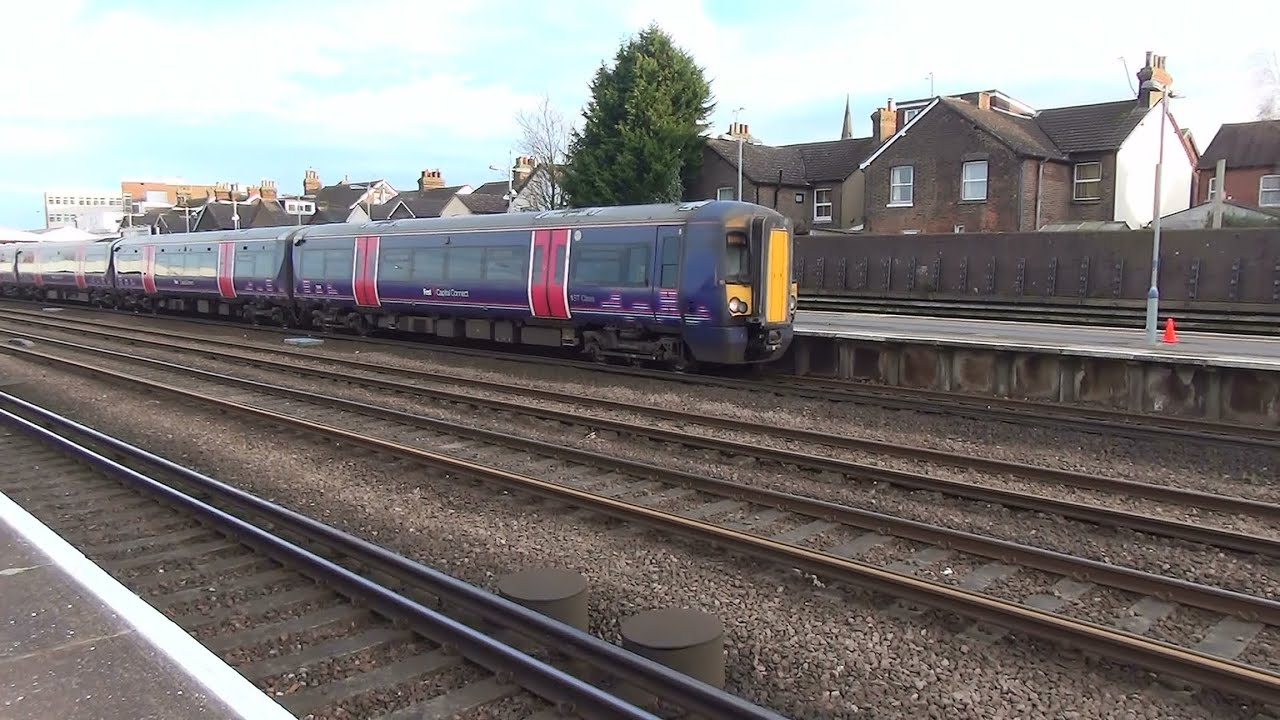 First Capital Connect Electrostars 377505 + 377521 leave Tonbridge on an ECS movement 17 2 14