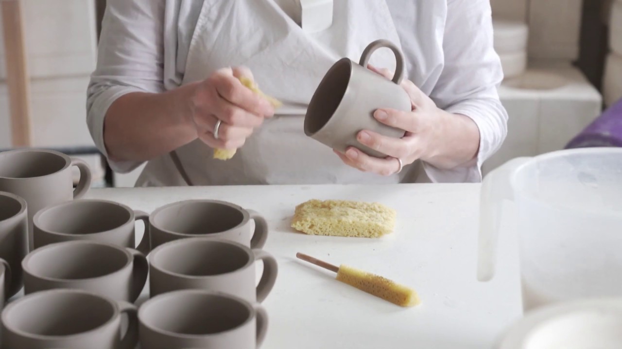 Sue Pryke - Slip Casting a Mug Demo