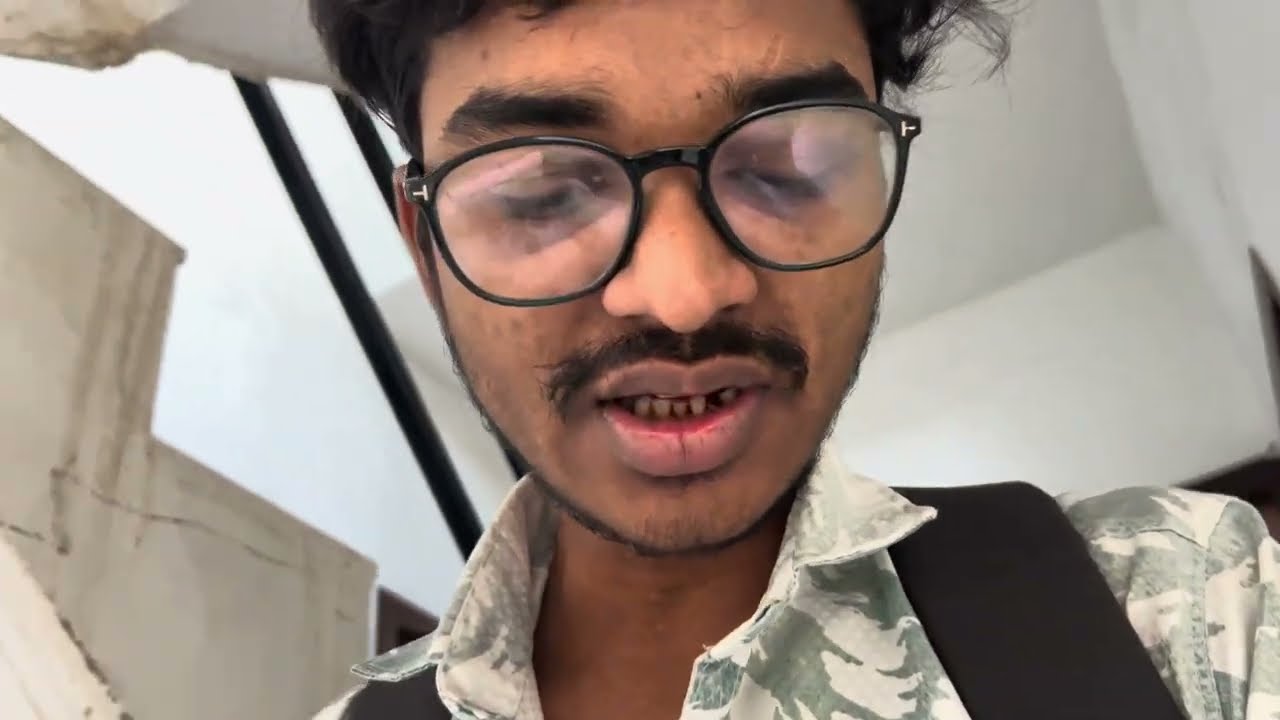 Dikshit Aaj he mastike Ke mod me ￼😅