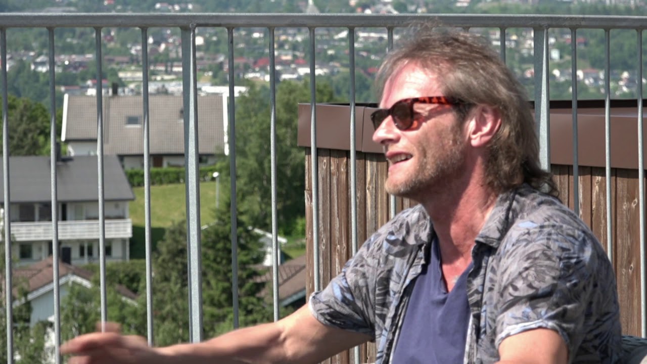 MUSIKALSK PRAT MED TORSTEIN FLAKNE