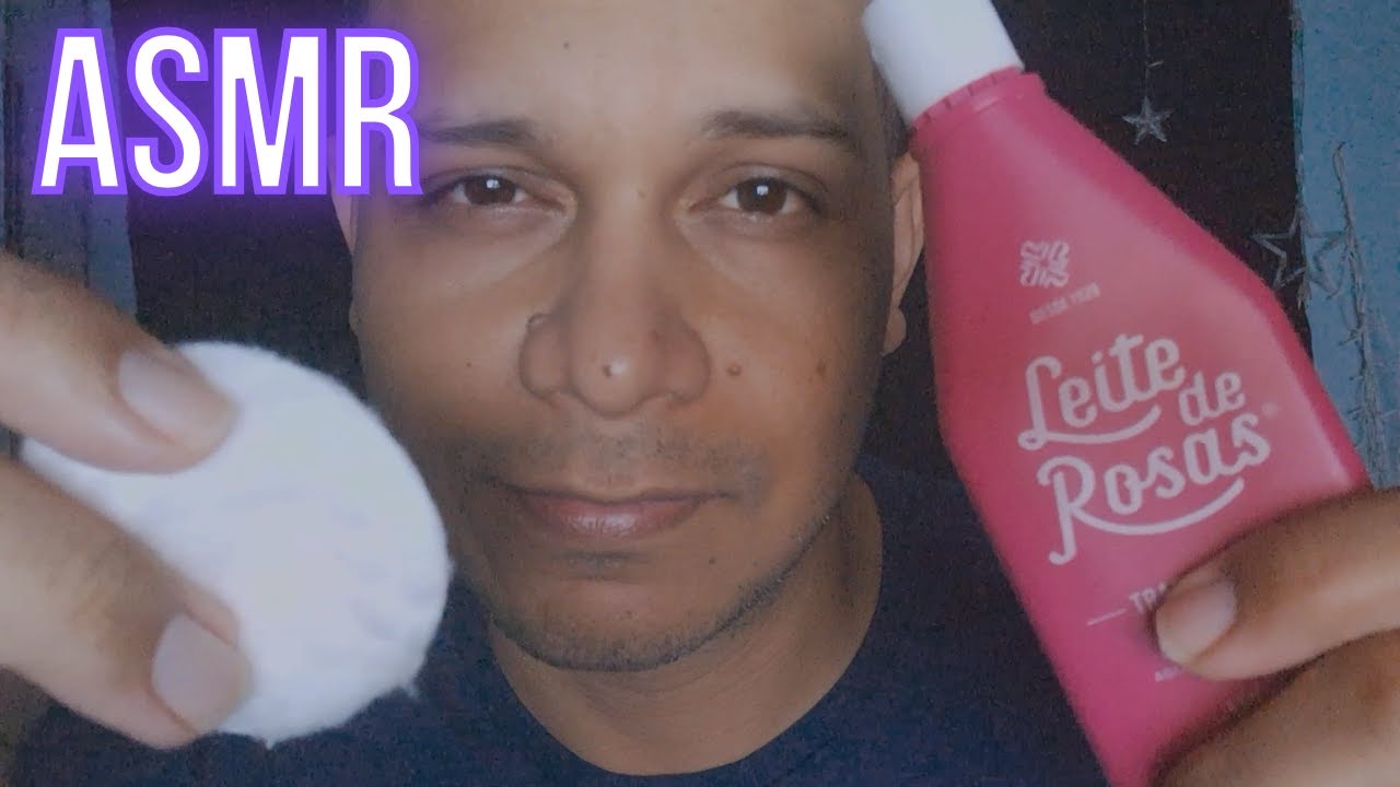 ASMR CASEIRO - LIMPEZA DE PELE NO ESCURINHO (Sussurros, sons de boca, toque na tela) #asmrcaseiro