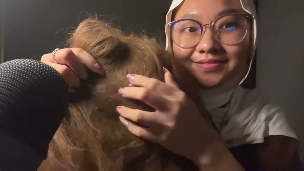 [talking] ASMR Kakak Garuk Kepala Adik yang Gatal Banyak Ket0mb3 | ASMR D4ndruff Removal 🪮 (agresif)
