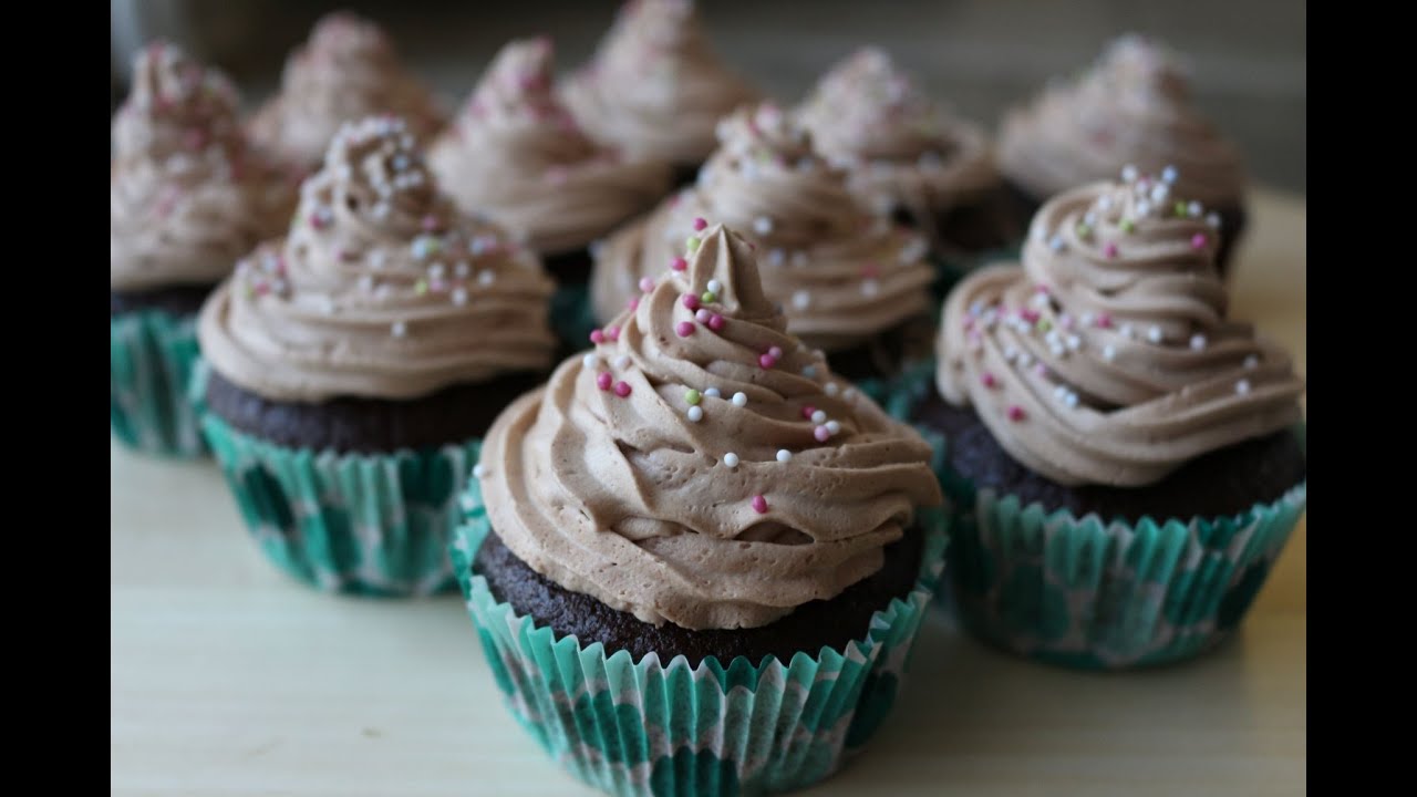 Čokoladni mafini + krem za kapkejk I Chocolate Cupcakes Recipe