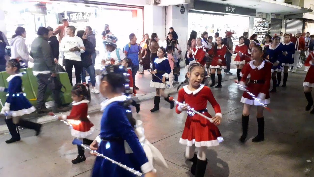 Desfile de Bandas Navideños 2025 | Paseo La Sexta Guatemala