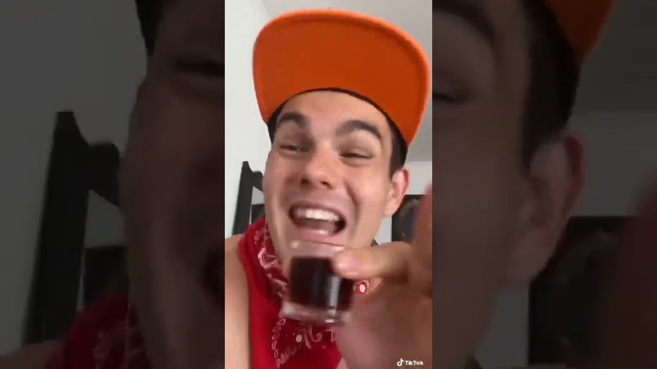 Cuando Tu HERMANO PEQUE&Ntilde;O Prueba Los CHUPITS 😂🔥Creditos a: @FlexCidine