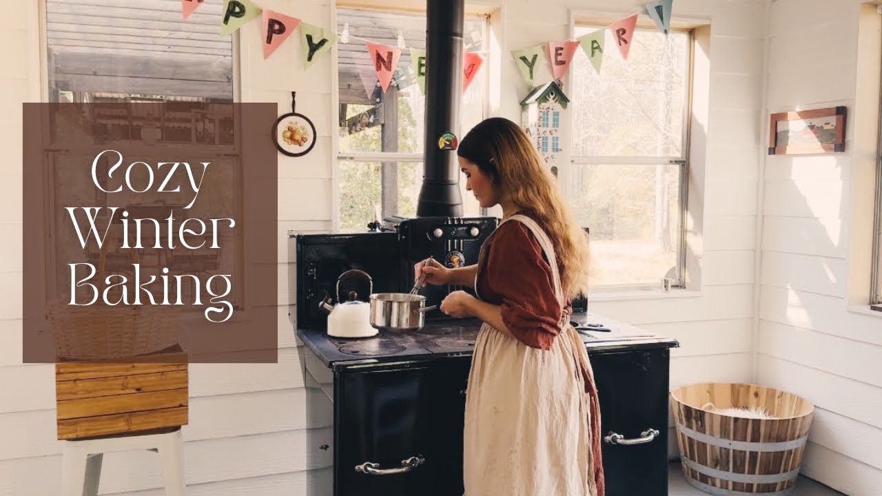 Cozy New Year&rsquo;s Eve at home | baking | cooking dinner | family celebration