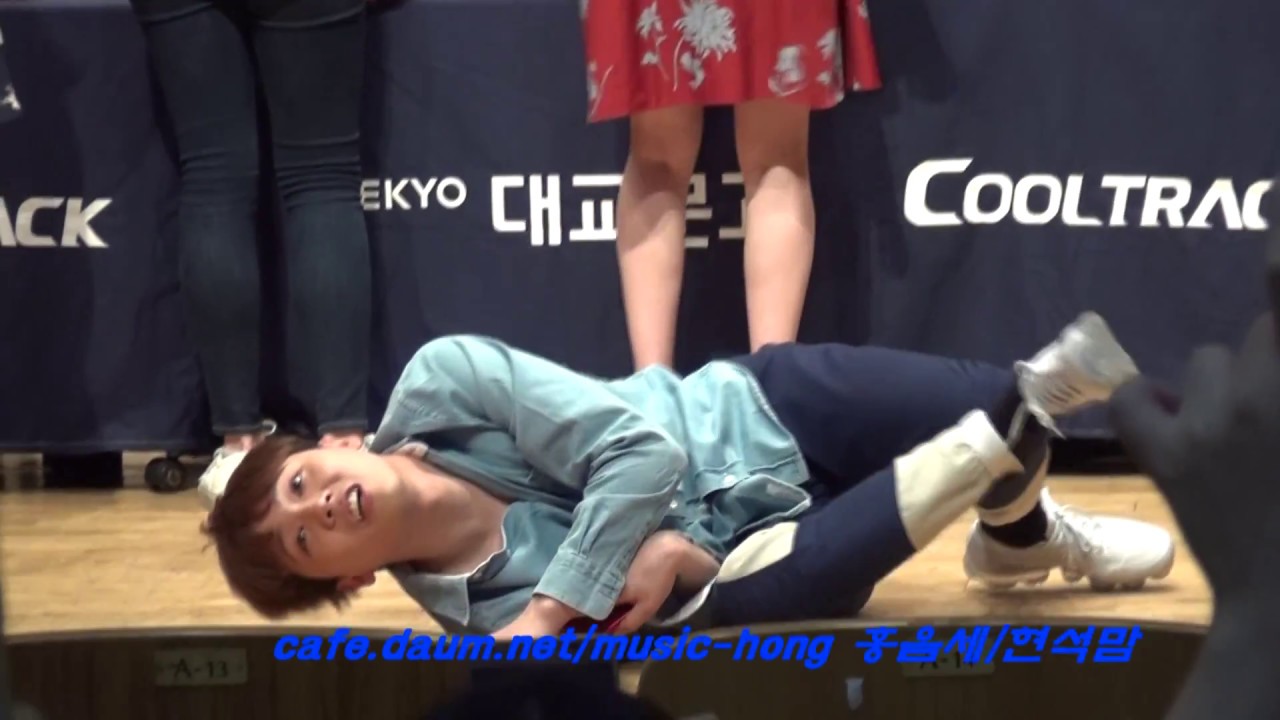 [FANCAM] 170625 FTISLAND FAN SINGING EVENT - Ending (photo event)