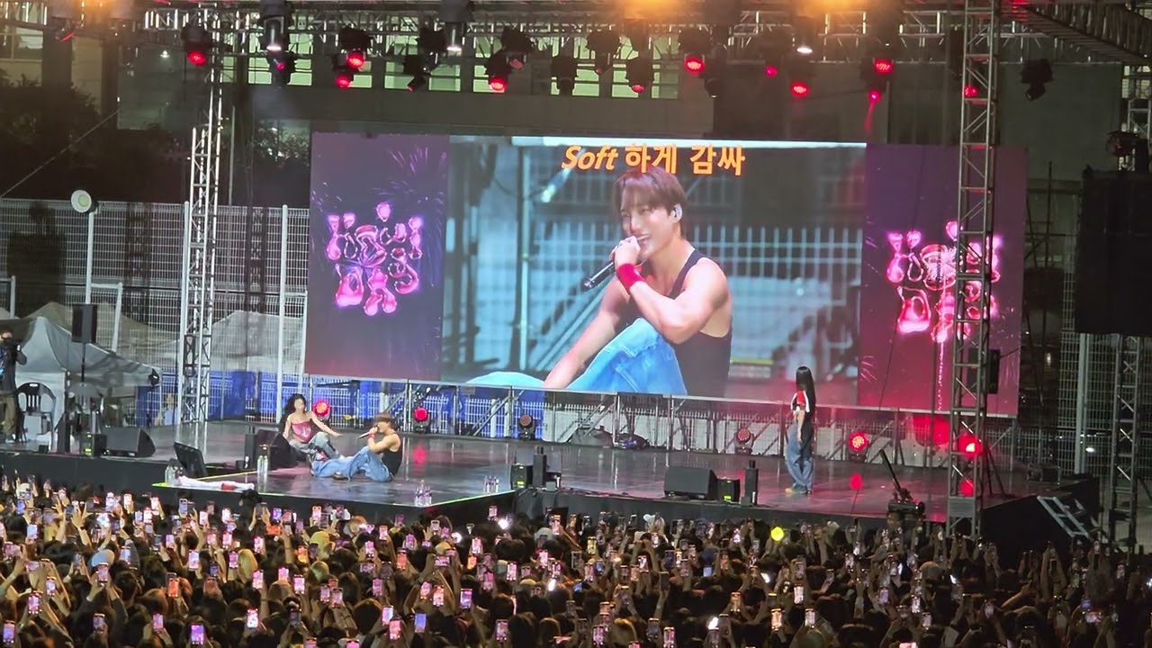 251001 경희대 대동제 카이 peaches