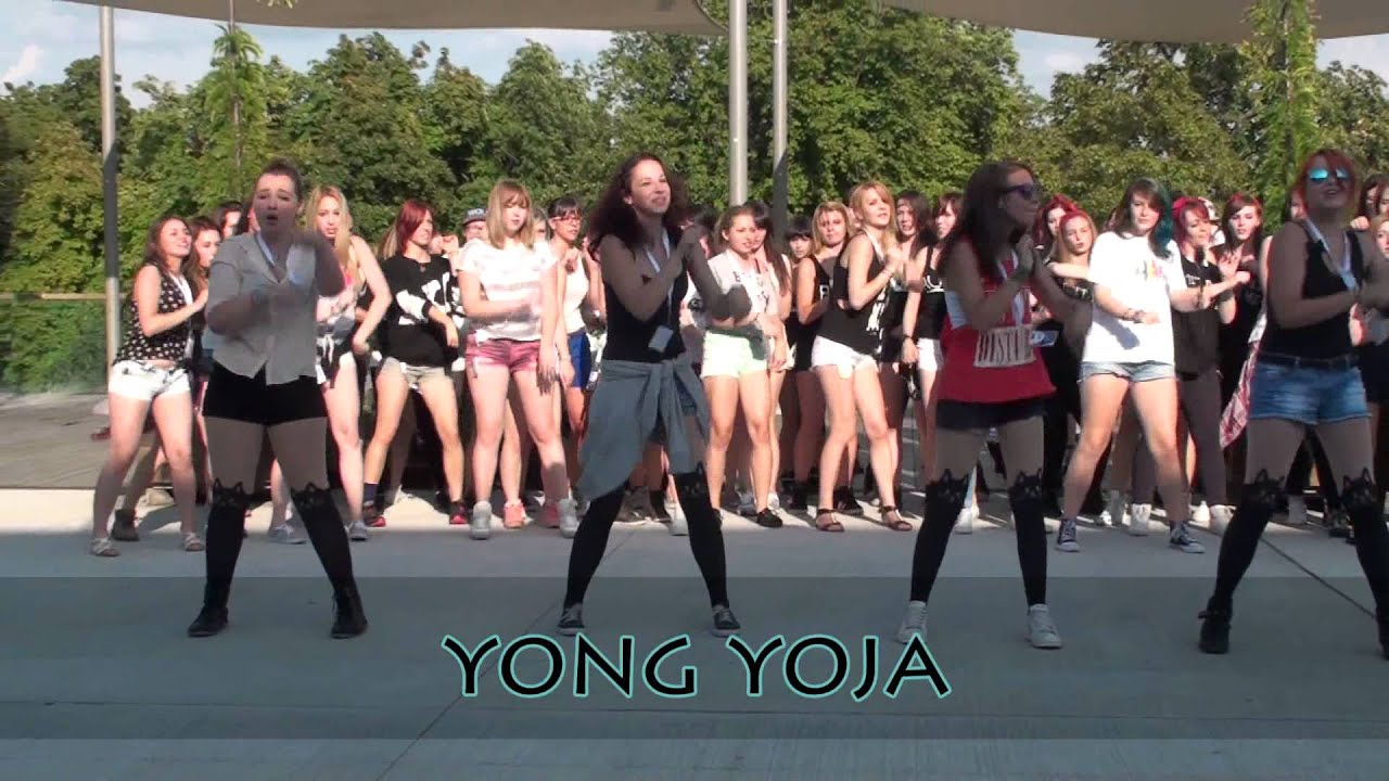 K-POP WORLD FESTIVAL 2014 - Budapest Flashmob