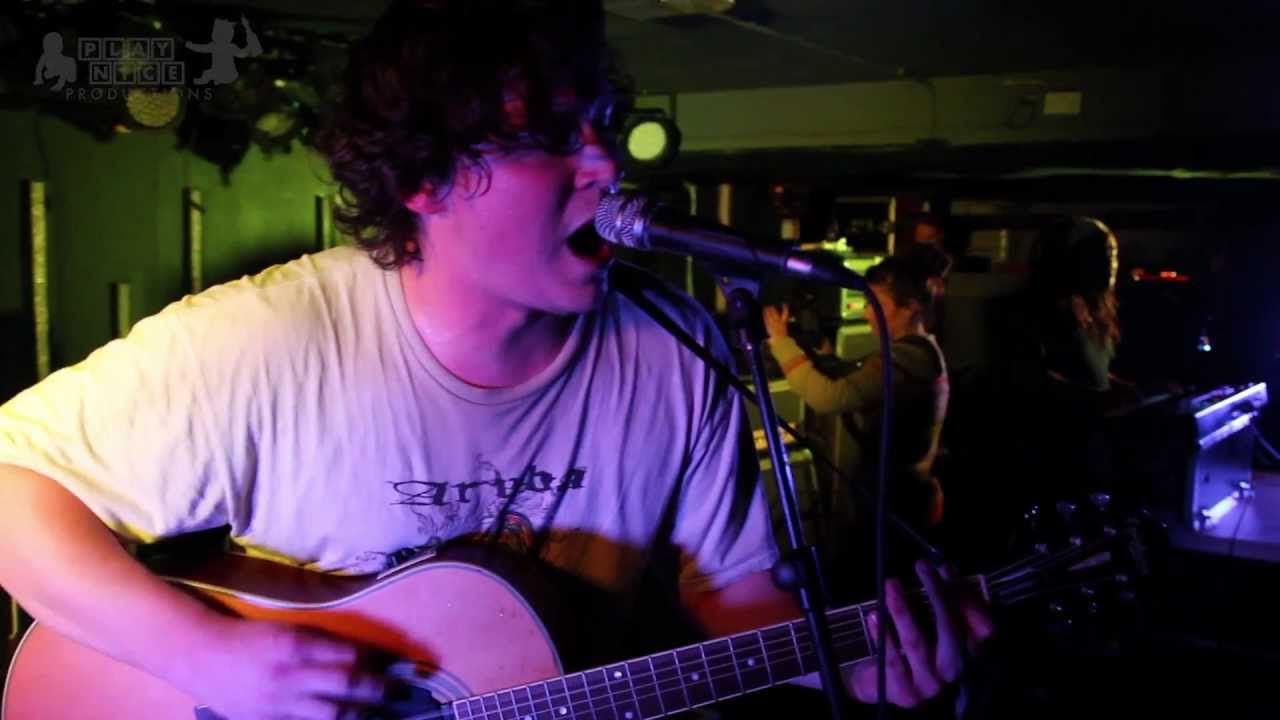 Play Nice TV: The Front Bottoms - Rhode Island