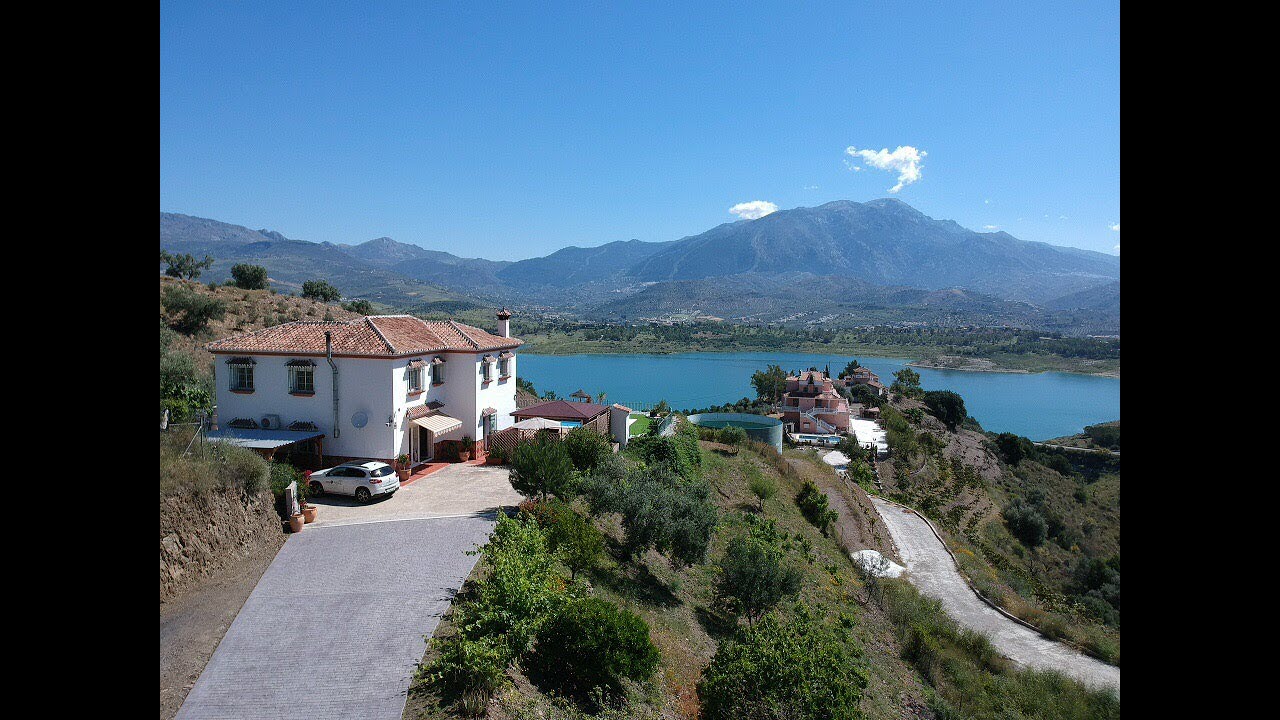 IRE1983, 495.000euros, Viñuela
