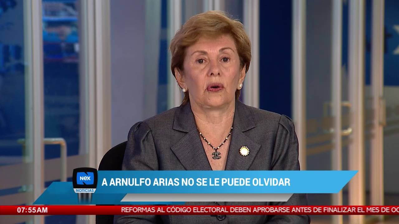 Mireya Moscoso: 