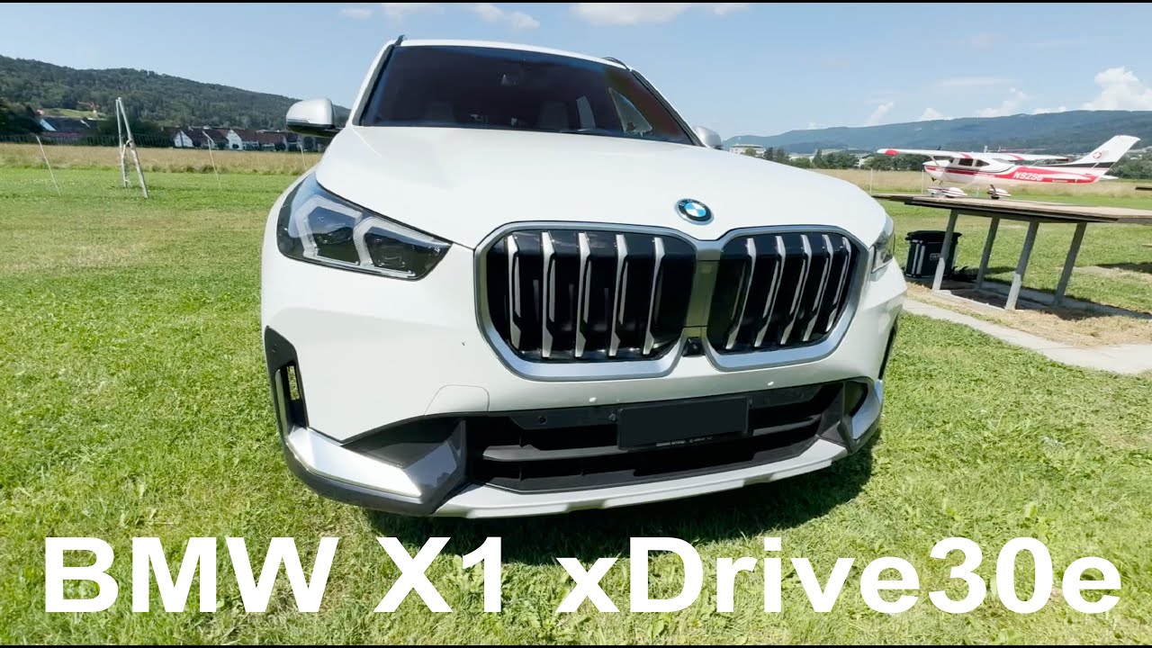 BMW X1 xDrive 30e xLine Plug-in Hybrid 326 PS - Interior and Exterior Details