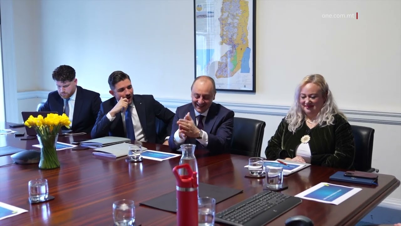 DISKUSS IL-BILANĊ BEJN IX-XOGĦOL U L-ĦAJJA