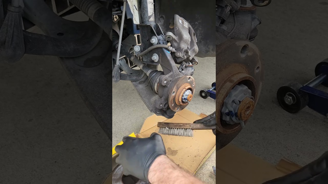 2021 Peugeot 2008 Front Brake Pads and Rotor Replacement