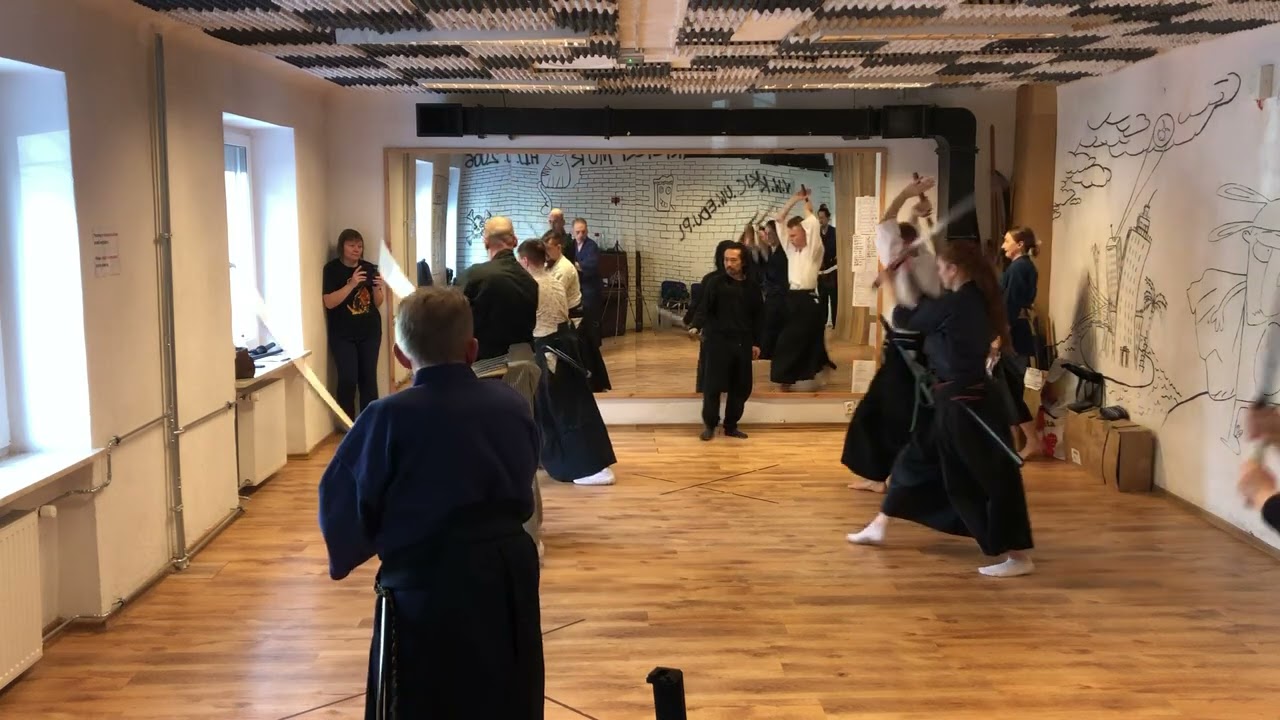 今日の居合　稽古  荒木無仁斎流　尾川道場　ワルシャワ🇵🇱 居合抜刀術　形　連続業　ArakiMunisaiRyu   OgawaDojo  iai   Battojutsu 