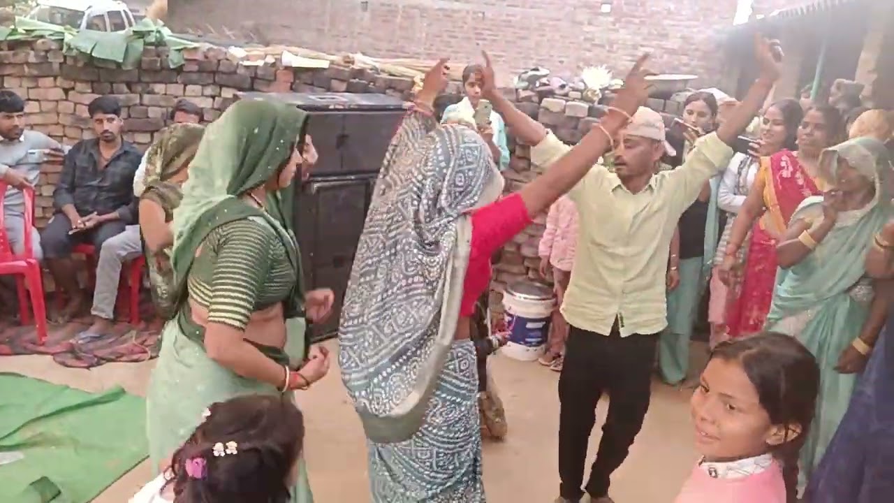 New Dehati Dance – Village Culture Vibes & Stage Performance. #Falguniyadav  
