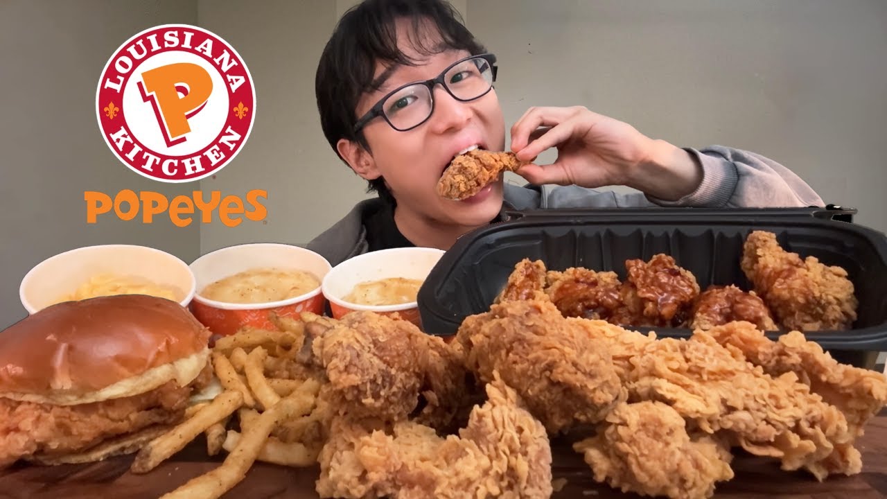 Popeyes Feast: Crispy Chicken | ASMR Mukbang