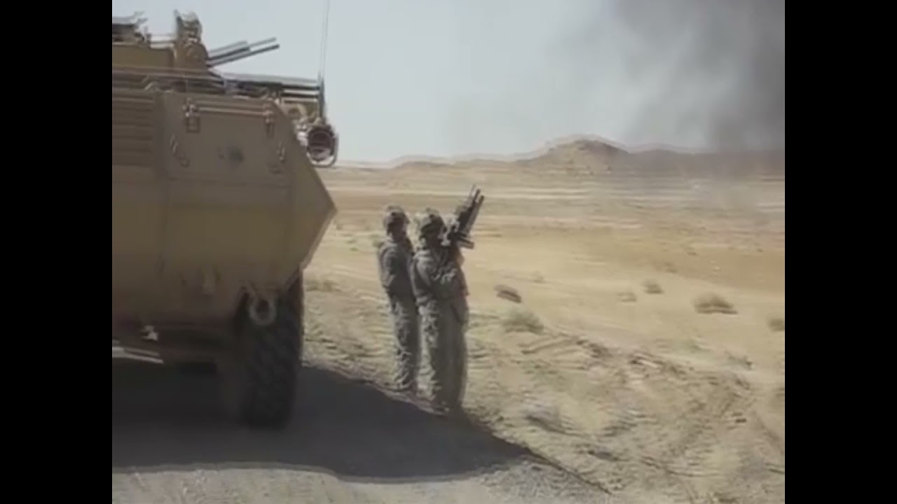 US SOLDIERS BLOW UP AN IRAQI FUEL TANKER WITH AN M203 GRENADE LAUNCHER