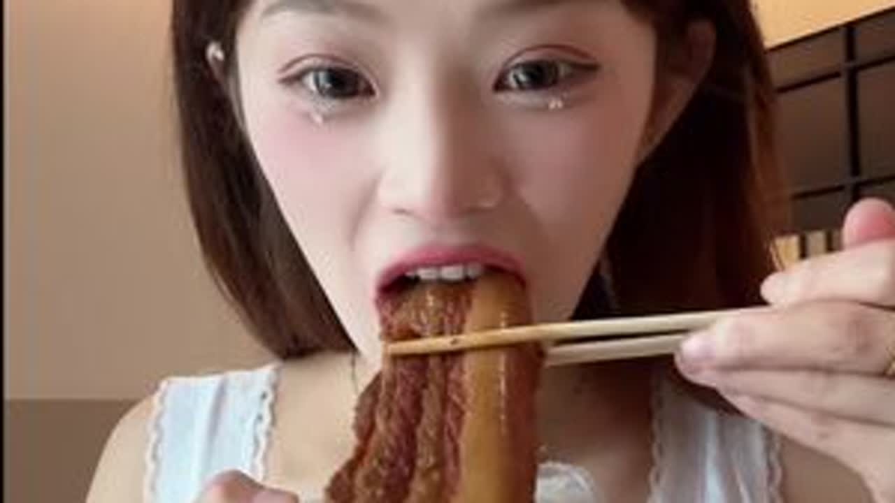一个83斤小女孩的旅游吃播日常#美食vlog