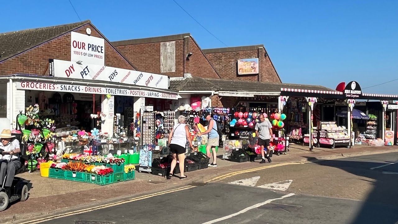 Walk around Hemsby - walk with me #video #viral #viralvideo