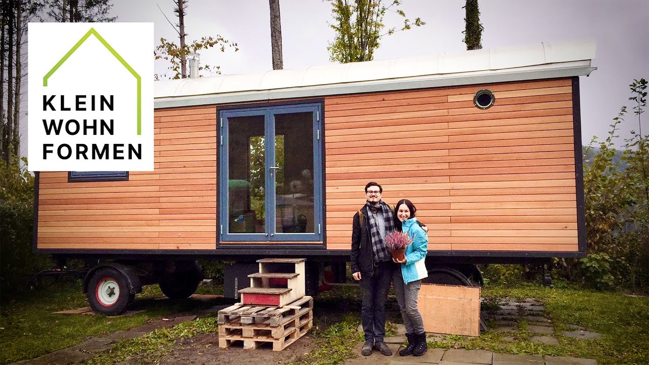 &Ouml;kologisches Wohnen im selbstgebauten Zirkuswagen - Sebastian & Daniela