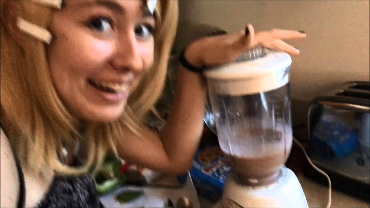 smoothie challenge with rin and teto ~yourcosplaydream~