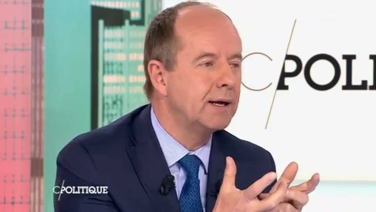 Jean-Jacques URVOAS - C politique - 10/05/2015
