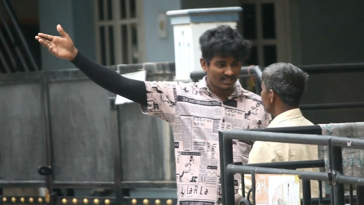 ಅಡ್ವಾನ್ಸ್ ತಕೊಂಡು ಇಲ್ಲಿದೀಯ /support my channel /#comedy #trending #pranks #public #funny #Karnataka