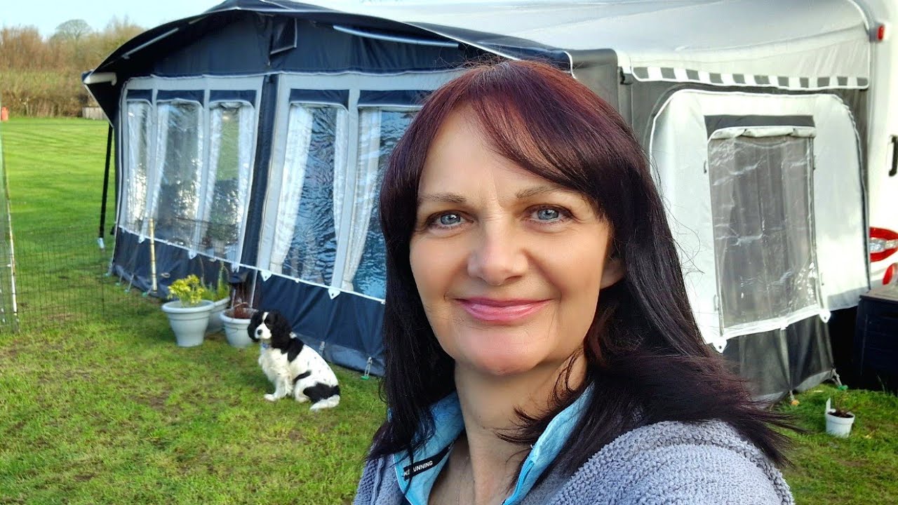 Learning How To Live Offgrid...In My Own Way 😂 #caravanlife 