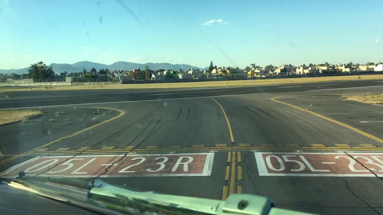 Airbus 340-600 Iberia MEXICO land & take off (cockpit view)1080HD