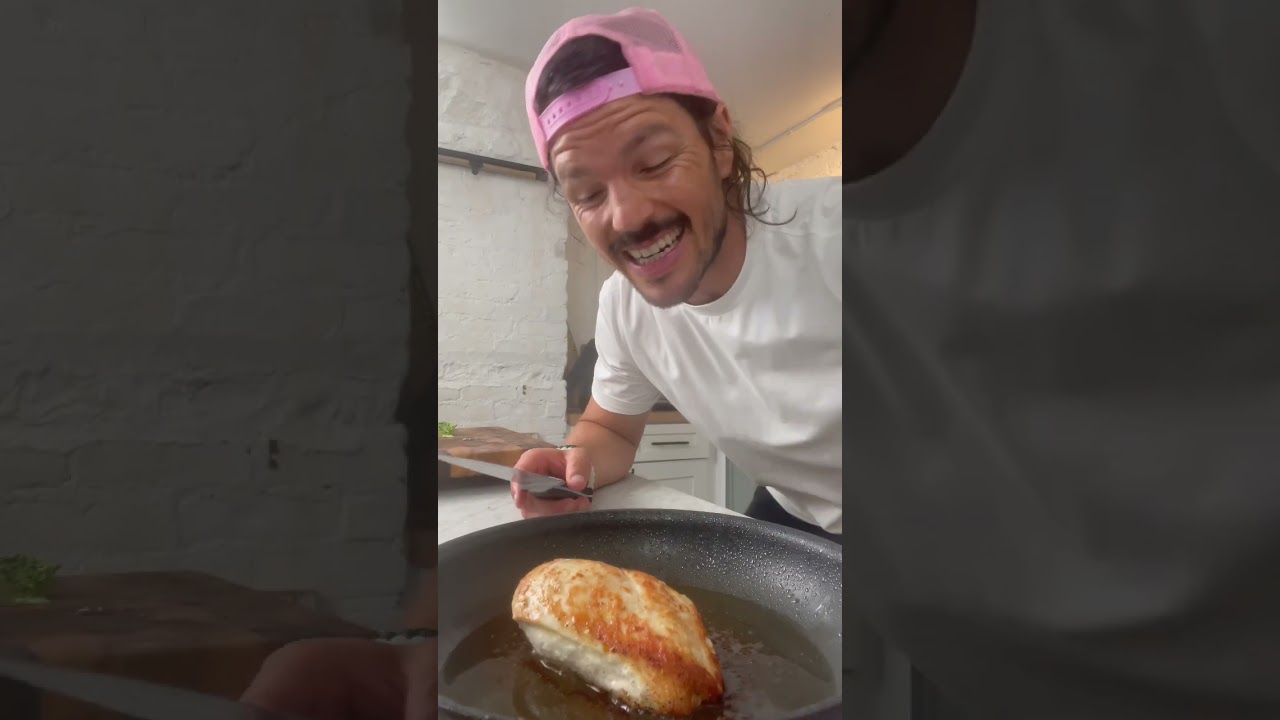 How To Cook The JUCIEST Chicken Of Your Life! - Chef Hacks #shorts